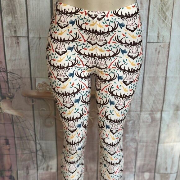 Deer and Fowl Hunting Adult Leggings… - Picture 1 of 3